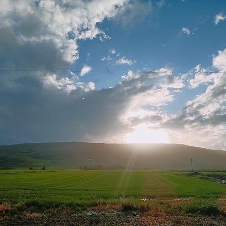בגג העמק On The Roof Of The Valley Sirguniyah Buitenkant foto